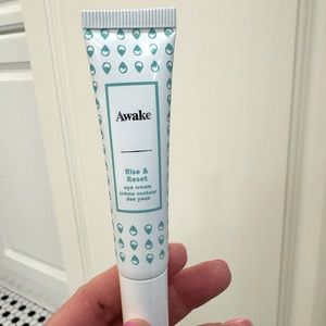 tarte Awake rise & reset eye cream